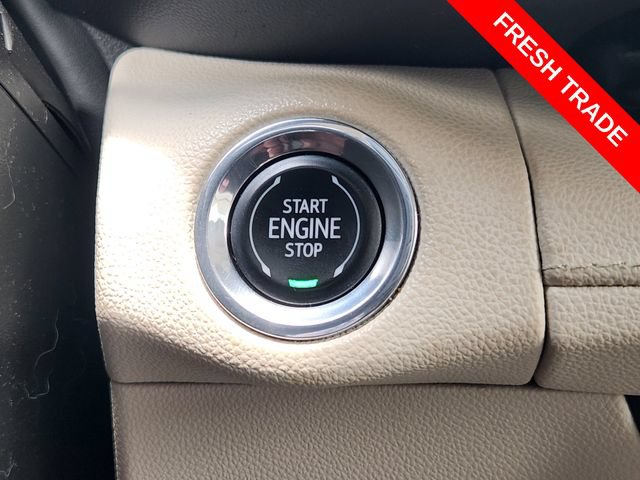 Used 2022 Buick Envision Avenir w/ Technology Package II FWD image 19