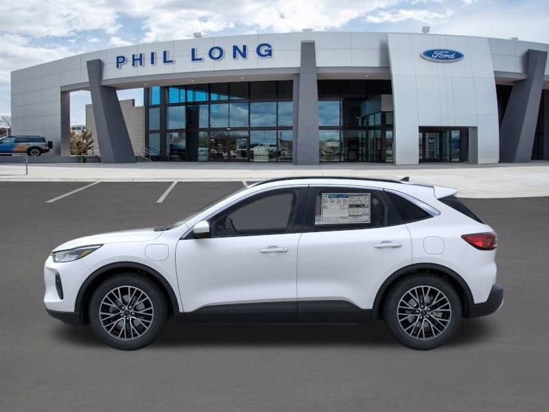 New 2025 Ford Escape SE image 3