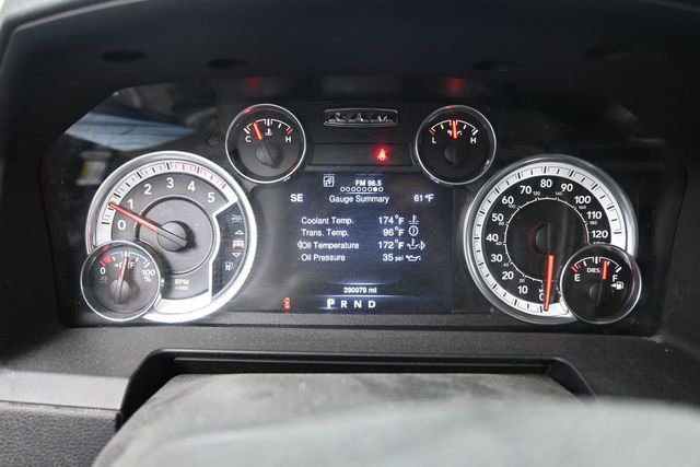Used 2016 RAM 3500 Laramie w/ Sport Appearance Group AWD/4WD image 17