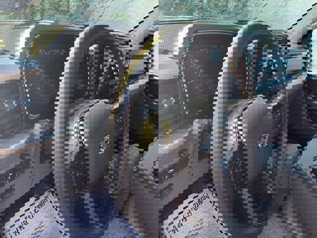 Used 2021 Ford F150 XLT image 12