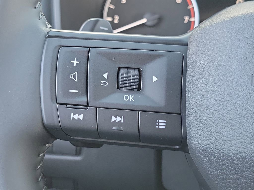 New 2026 Nissan Rogue SV image 5