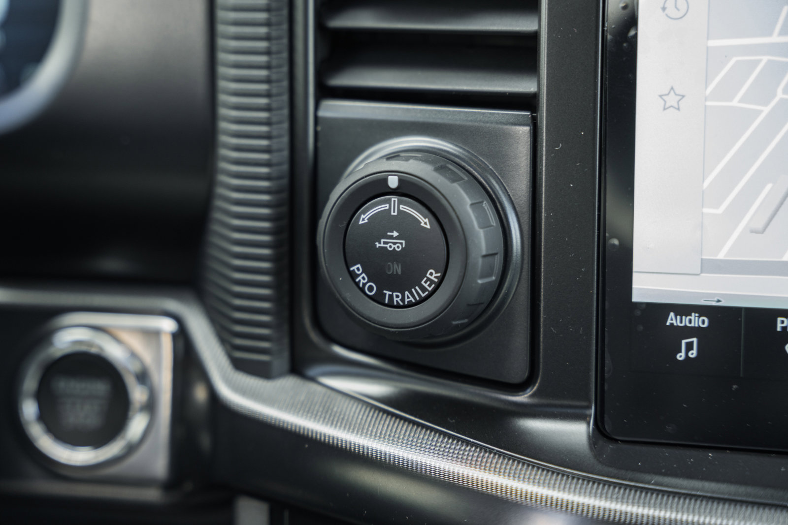 New 2026 Ford F150 Platinum image 28