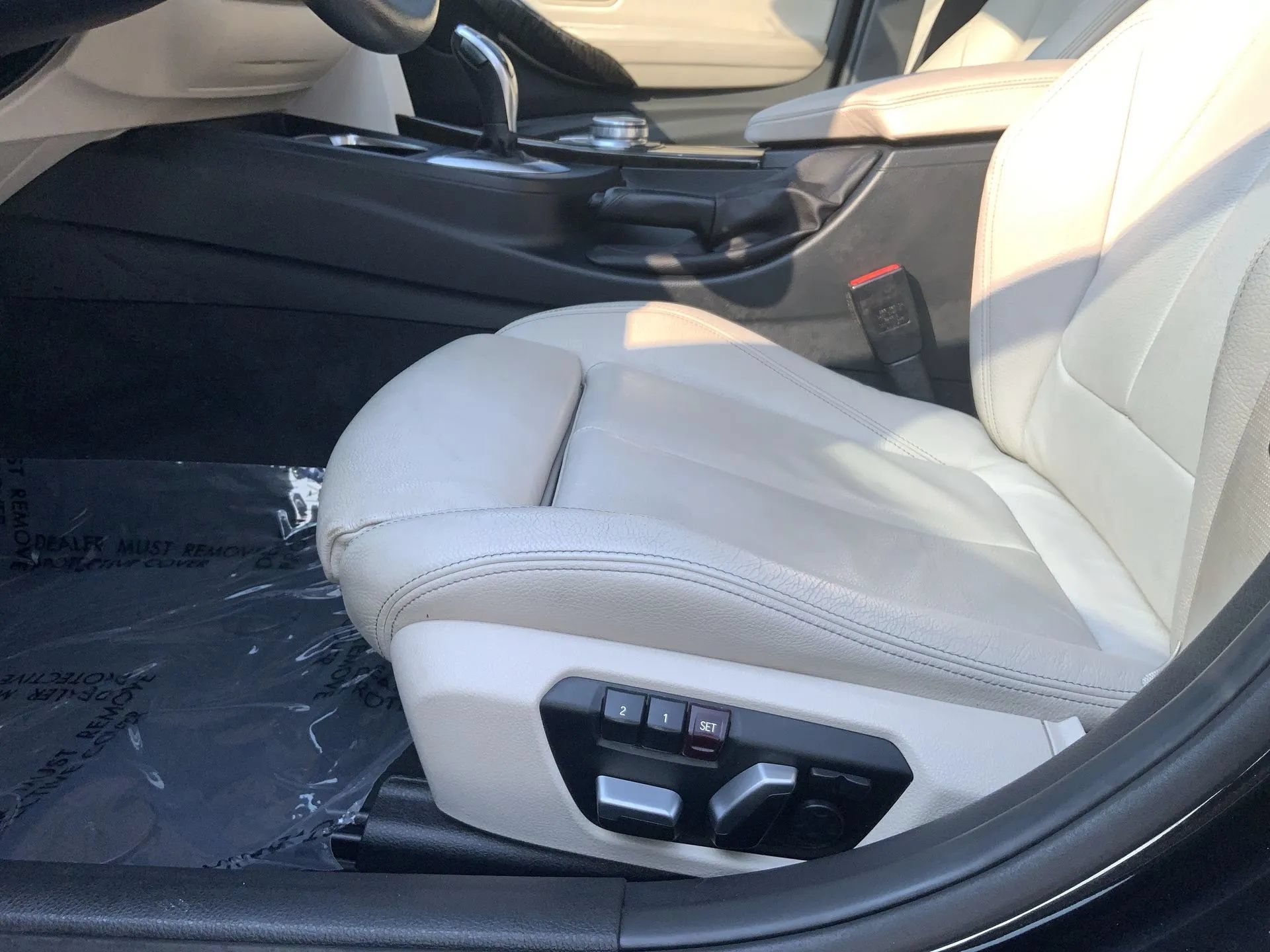 Used 2017 BMW 330i Sedan RWD image 14