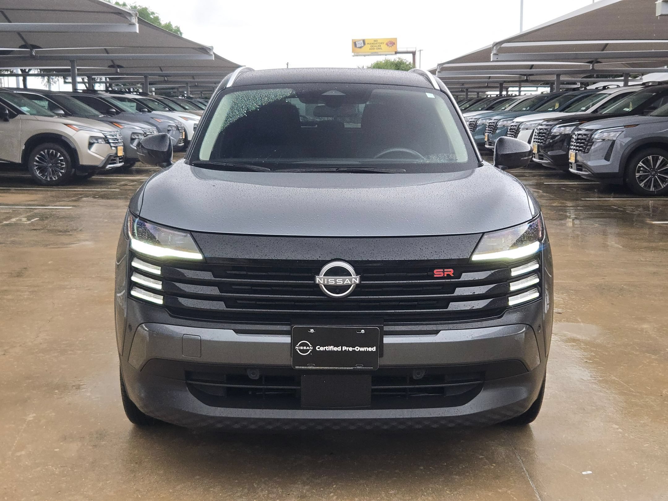 Certified 2025 Nissan Kicks SR FWD image 8