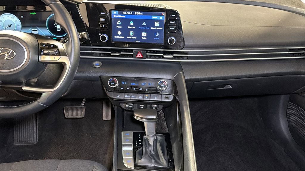 Used 2021 Hyundai Elantra SEL w/ Convenience Package image 15