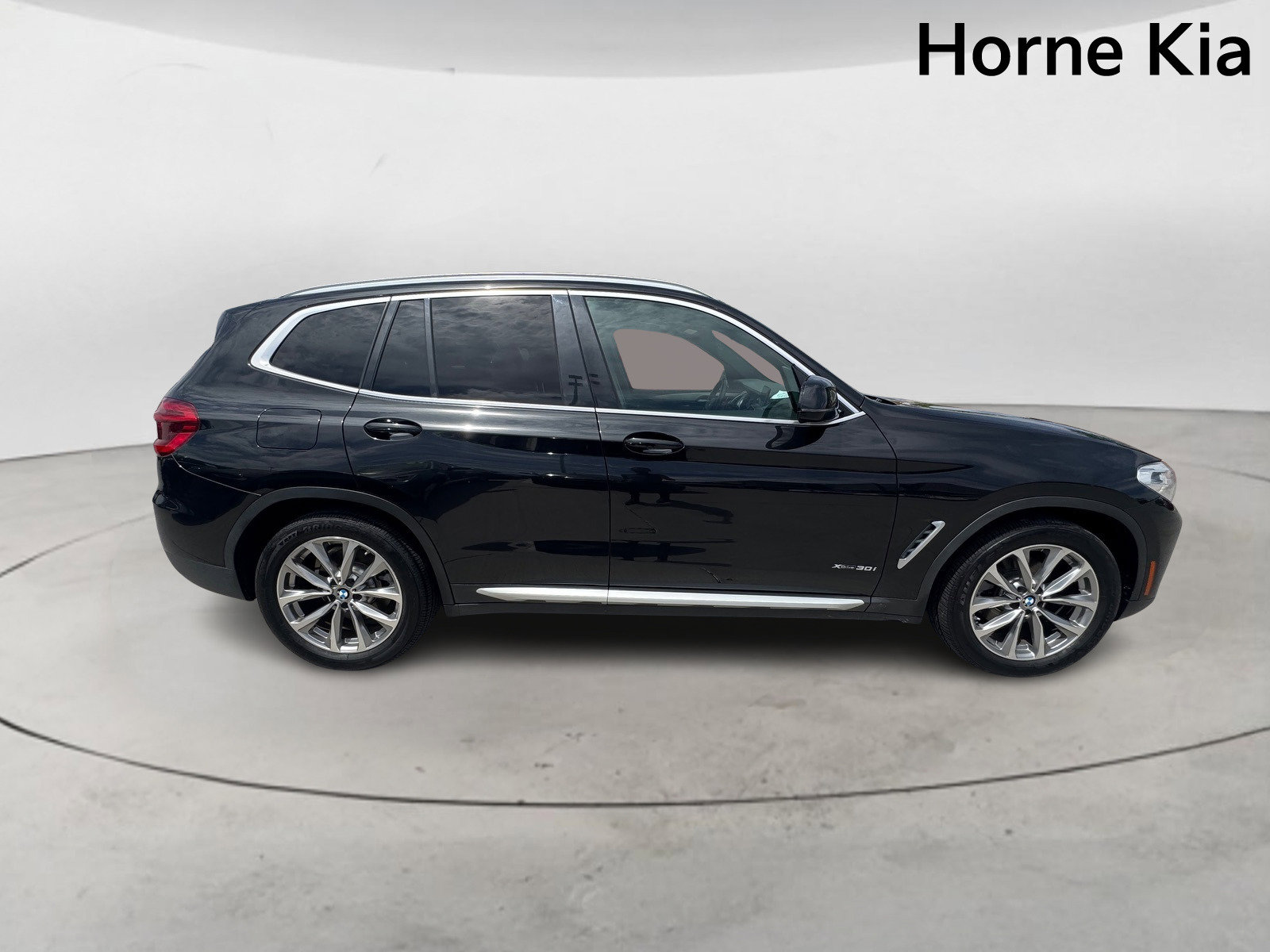 Used 2018 BMW X3 xDrive30i AWD/4WD image 3