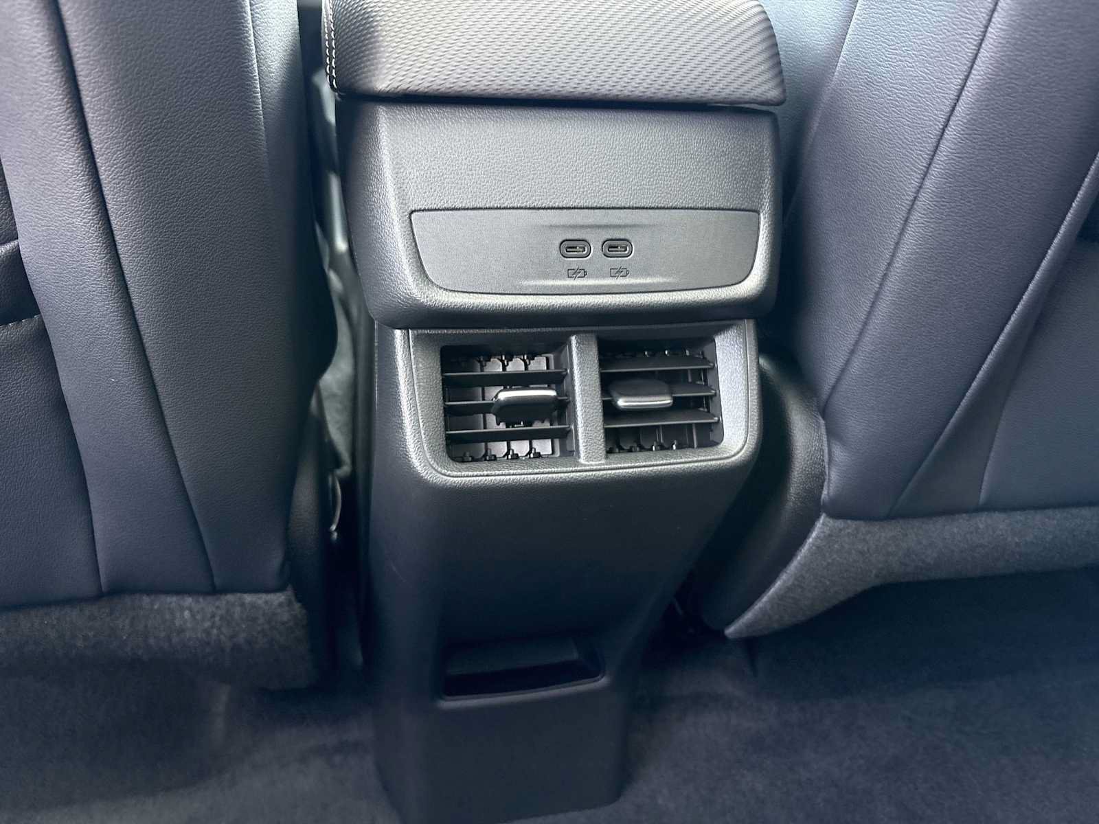 New 2027 Chevrolet Equinox LT w/ Convenience Package II AWD/4WD image 22