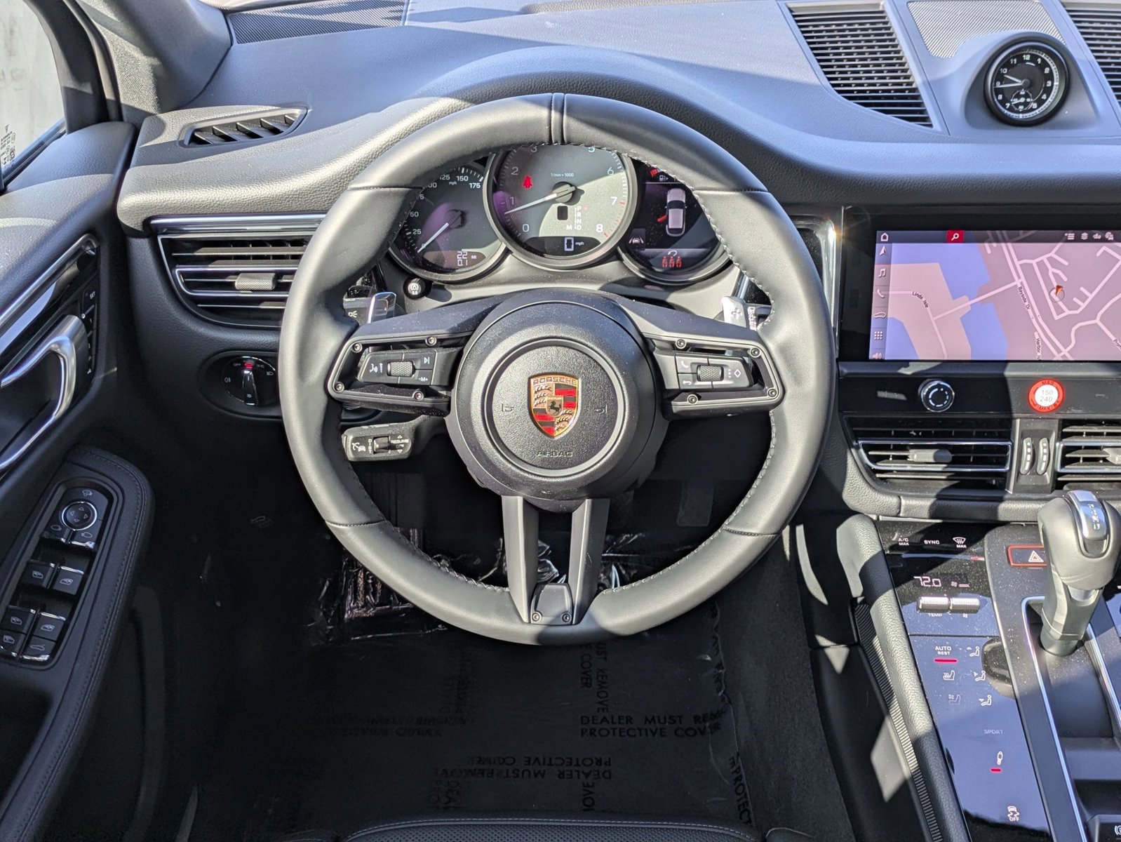 New 2025 Porsche Macan S image 15