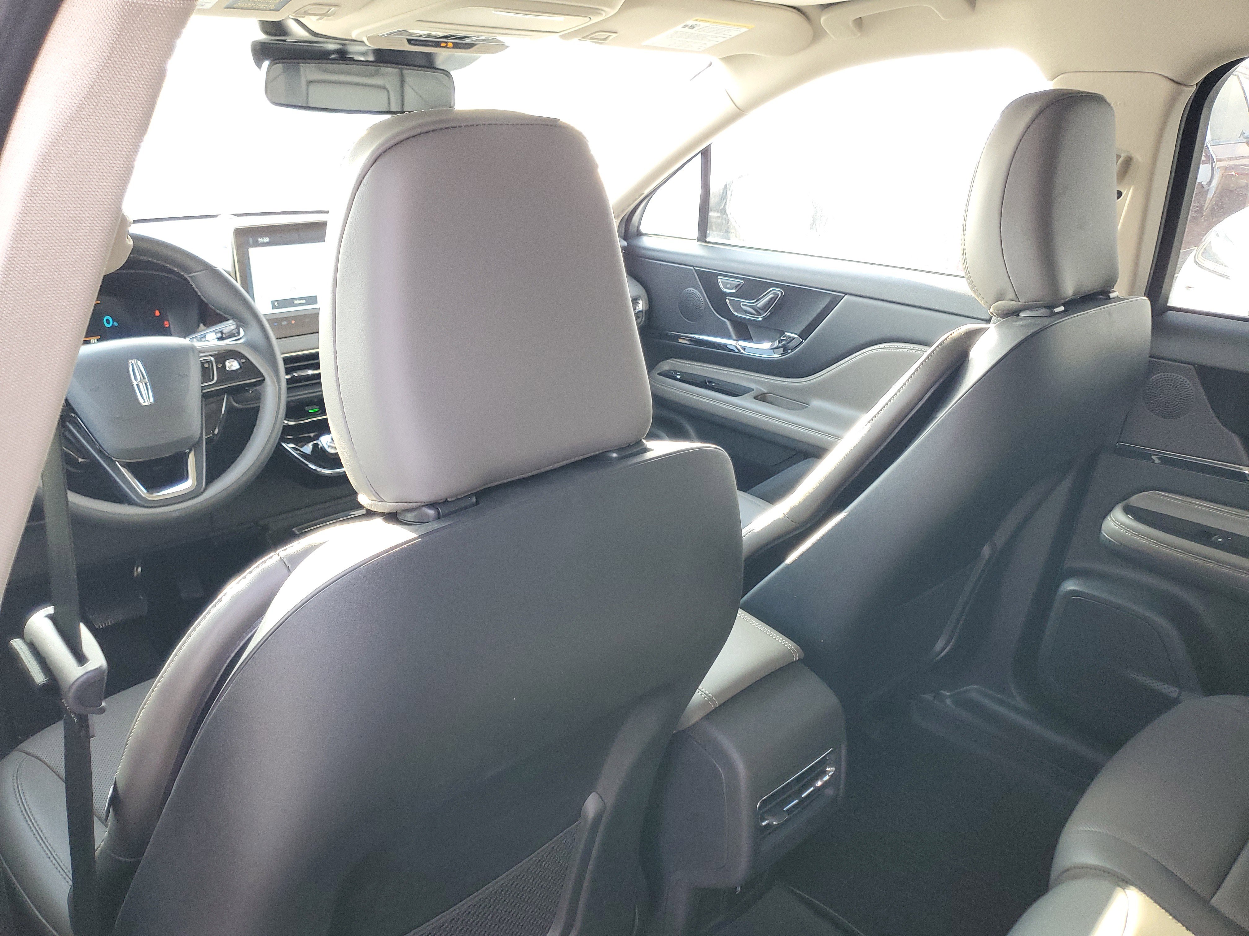 New 2025 Lincoln Corsair Grand Touring w/ Rear Removable Package Tray image 25