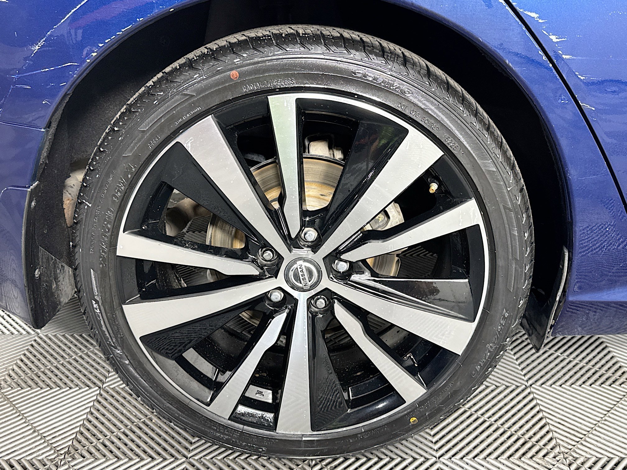 Used 2020 Nissan Altima 2.5 SR image 32