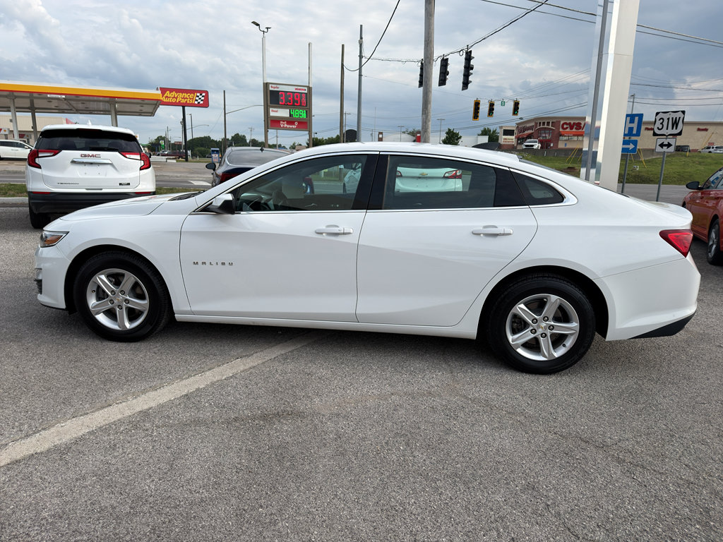 Used 2024 Chevrolet Malibu LS w/ Driver Confidence Package FWD image 8