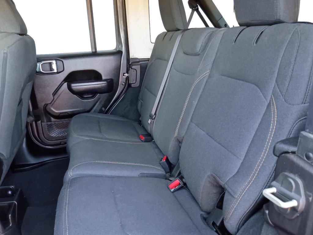 Used 2024 Jeep Wrangler Unlimited Sport AWD/4WD image 22