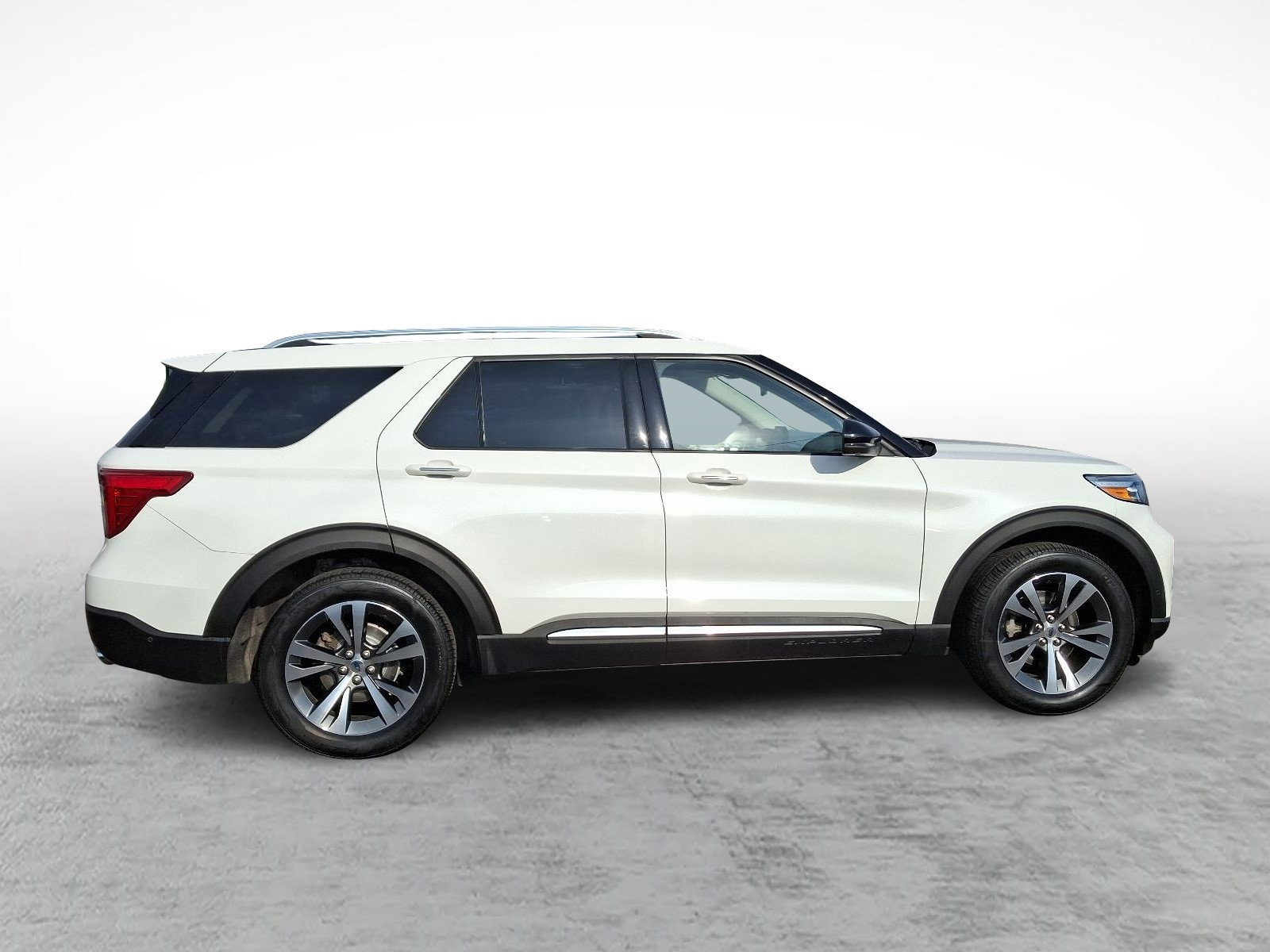 Used 2020 Ford Explorer Platinum w/ Premium Technology Package image 7