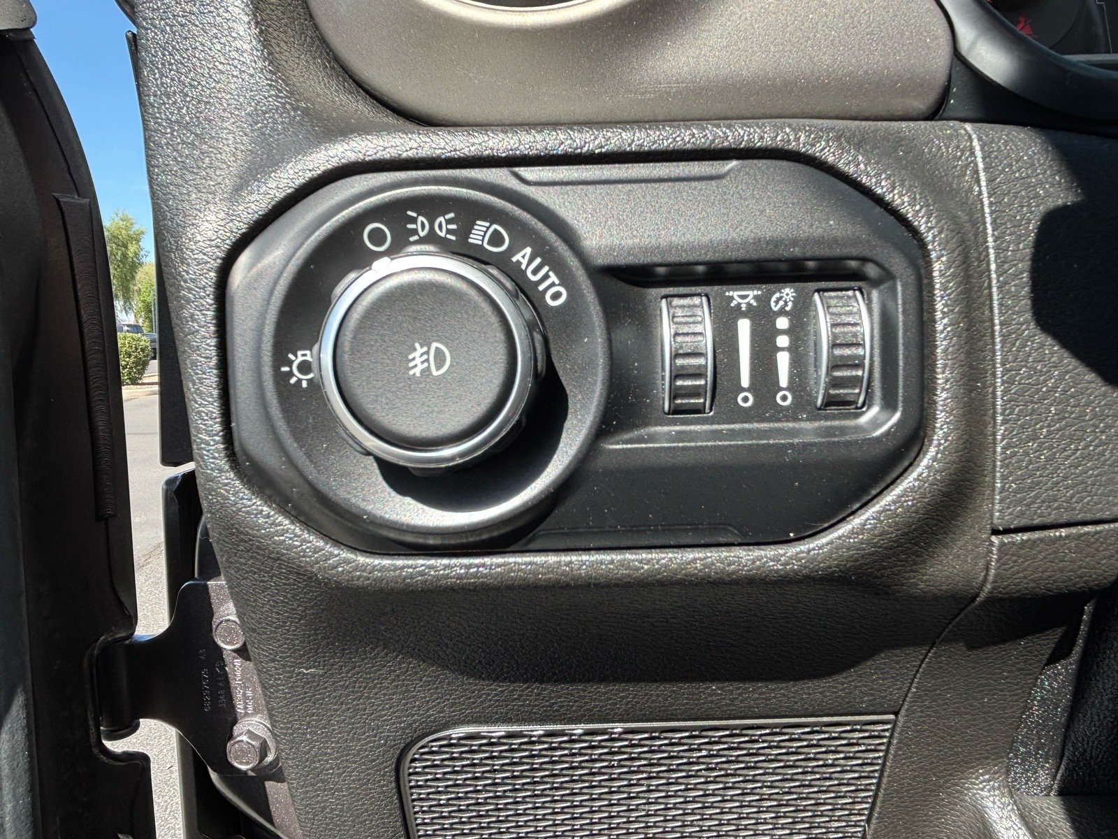 Used 2019 Jeep Wrangler Unlimited Sport S AWD/4WD image 26