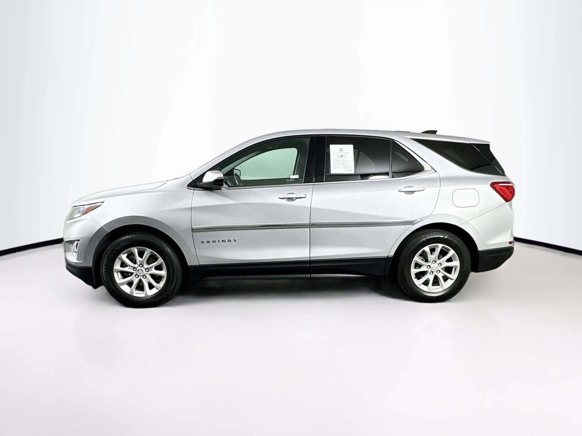 Used 2018 Chevrolet Equinox LT FWD image 4