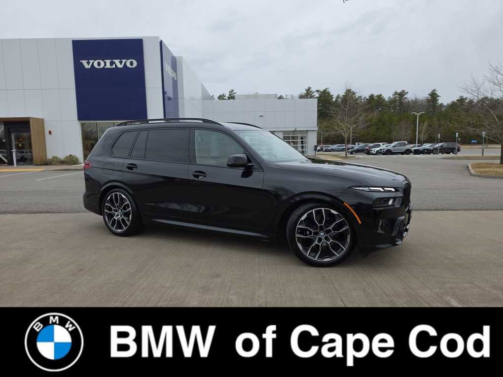 Used 2026 BMW X7 M60i AWD/4WD image 1