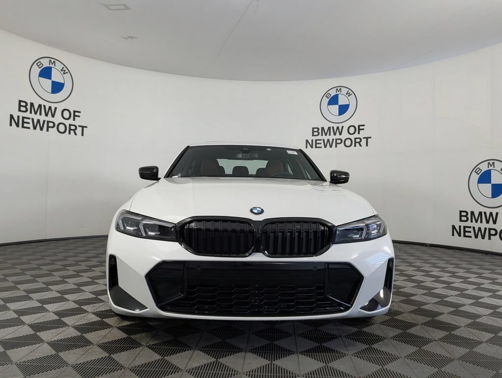 New 2026 BMW 330i xDrive Sedan w/ M Sport Package AWD/4WD image 4