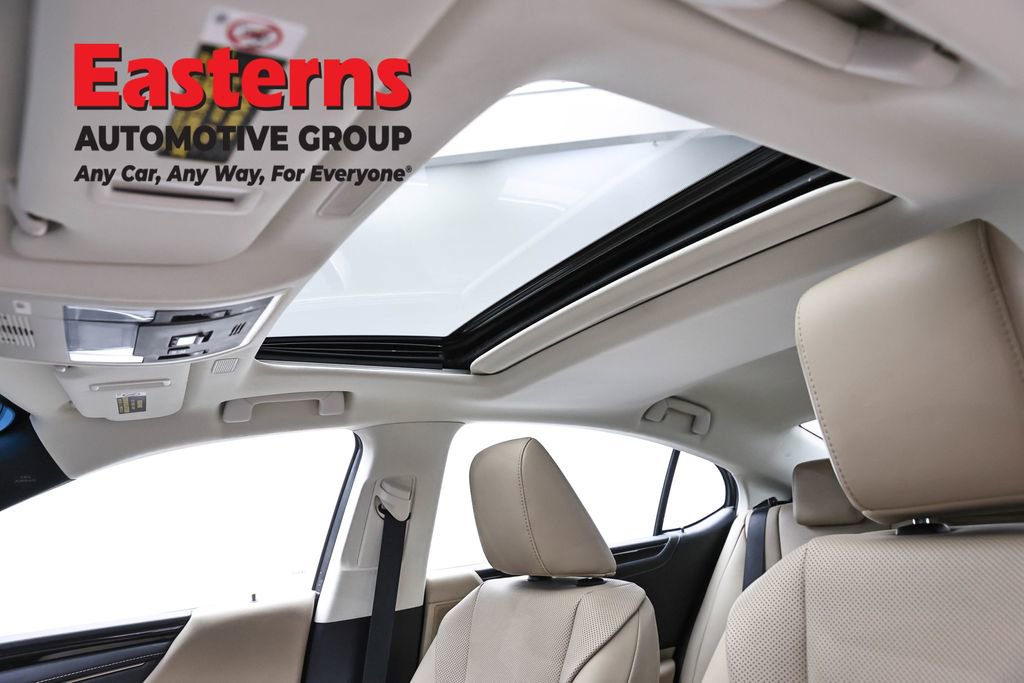 Used 2021 Lexus ES 350 w/ Premium Package image 34