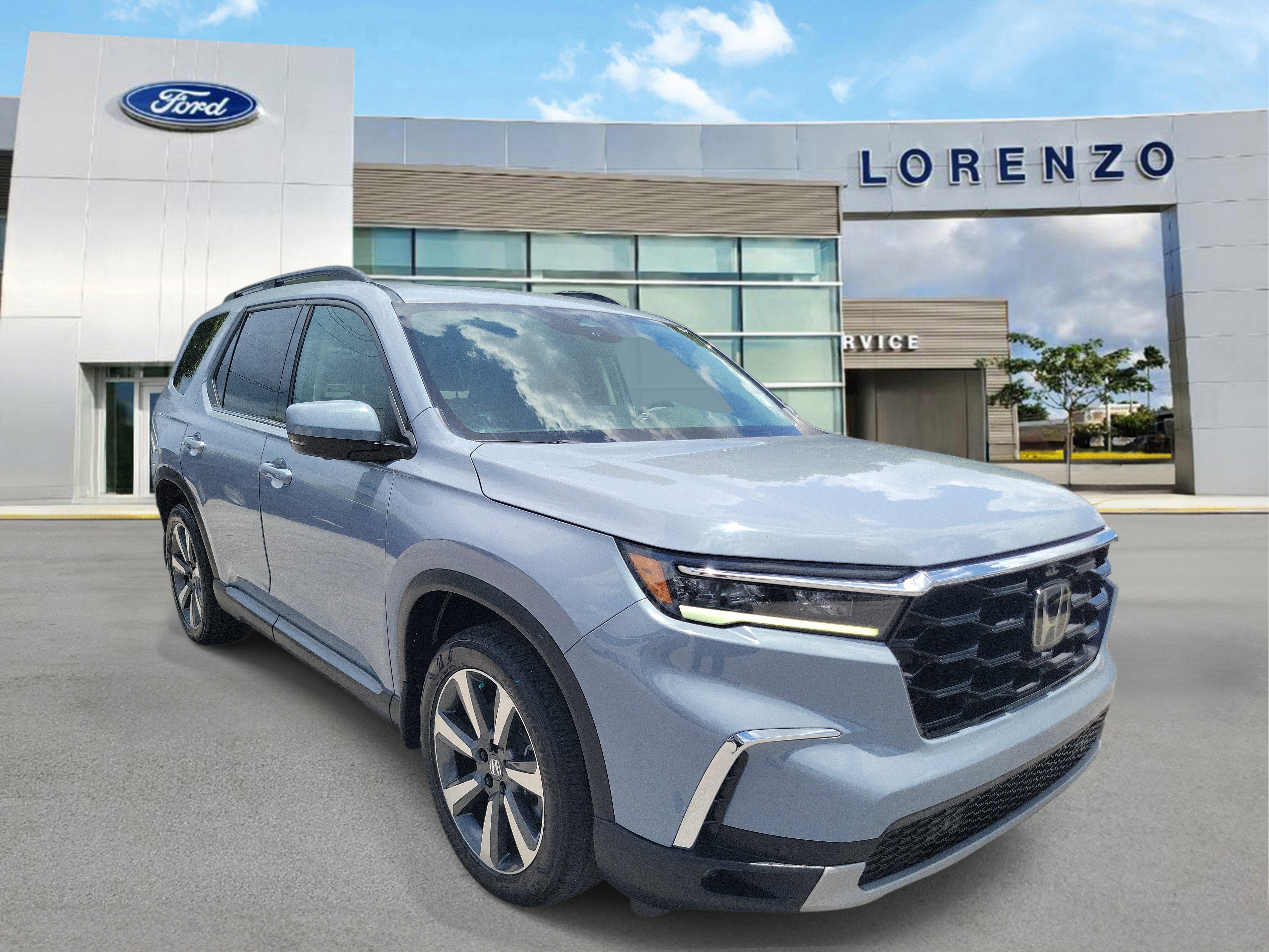 Used 2024 Honda Pilot Elite image 3