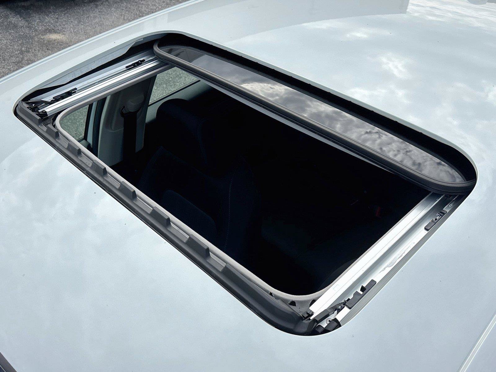 Certified 2024 Honda Civic EX image 25