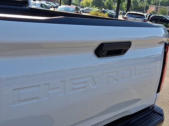 Used 2024 Chevrolet Colorado Z71 w/ Z71 Convenience Package 2 AWD/4WD image 33