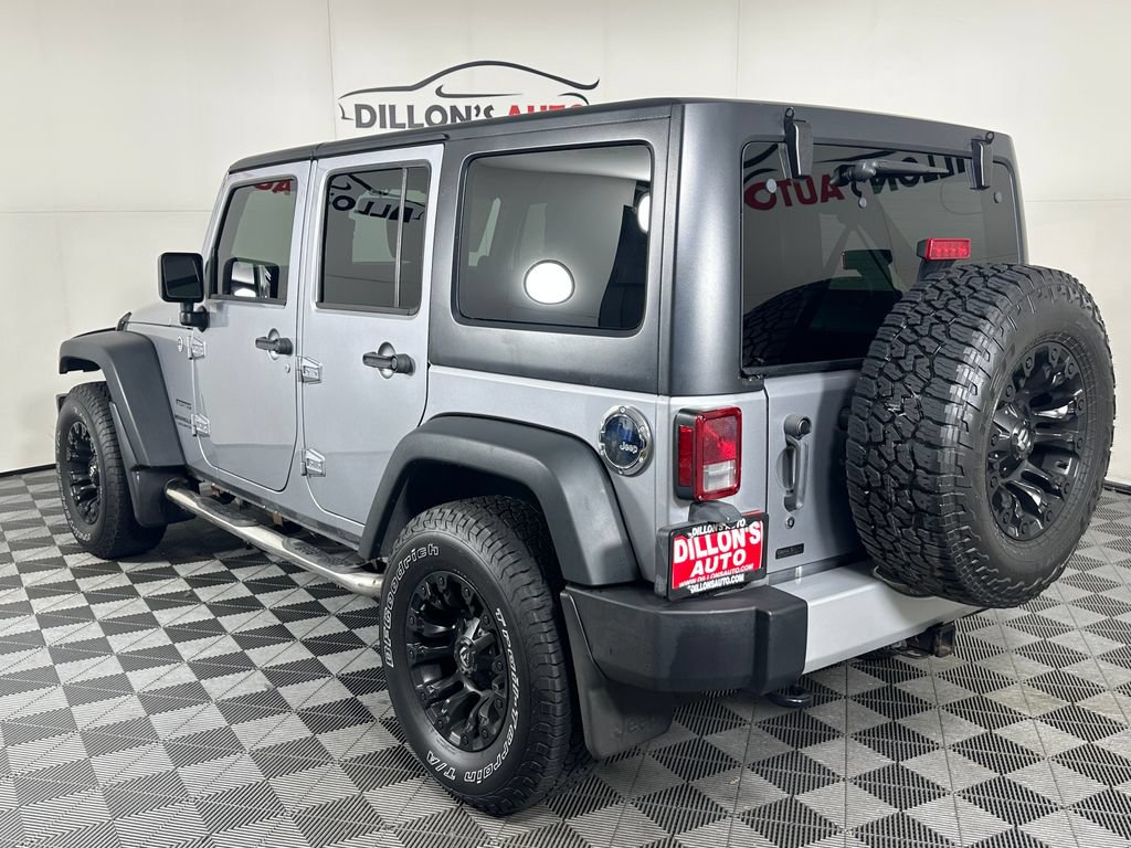 Used 2013 Jeep Wrangler Unlimited Sport AWD/4WD image 4