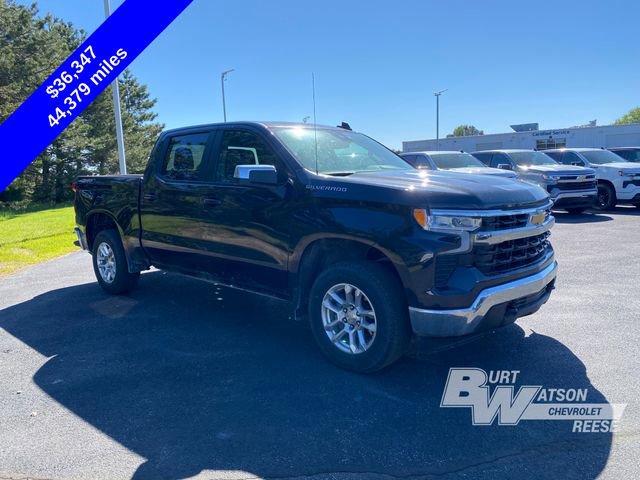 Used 2024 Chevrolet Silverado 1500 LT AWD/4WD image 10