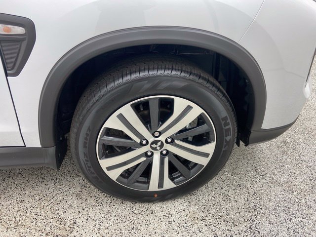 New 2027 Mitsubishi Outlander Sport ES AWD/4WD image 5