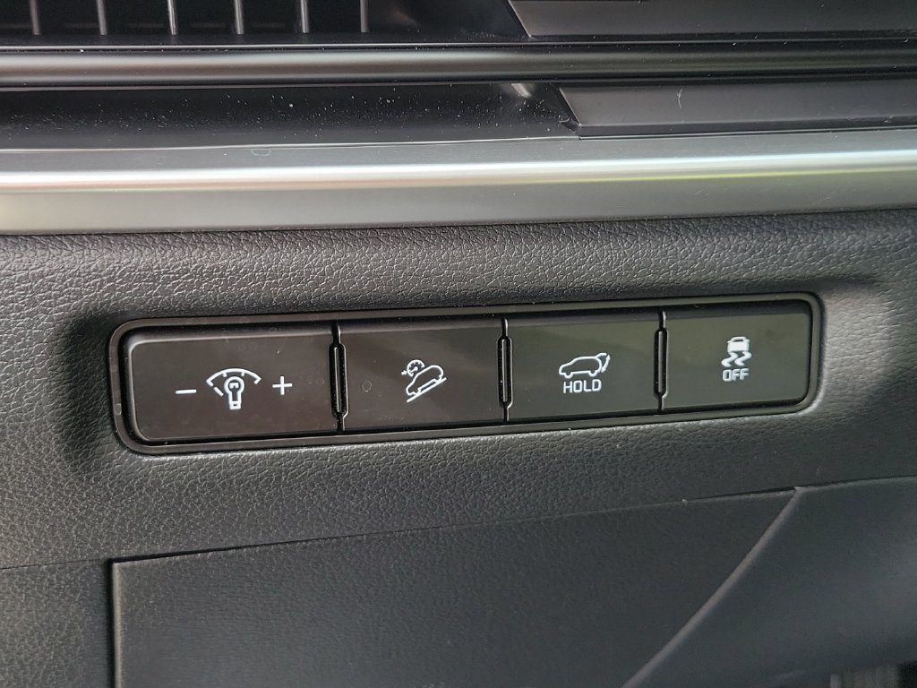 Used 2025 Kia Telluride S AWD/4WD image 22