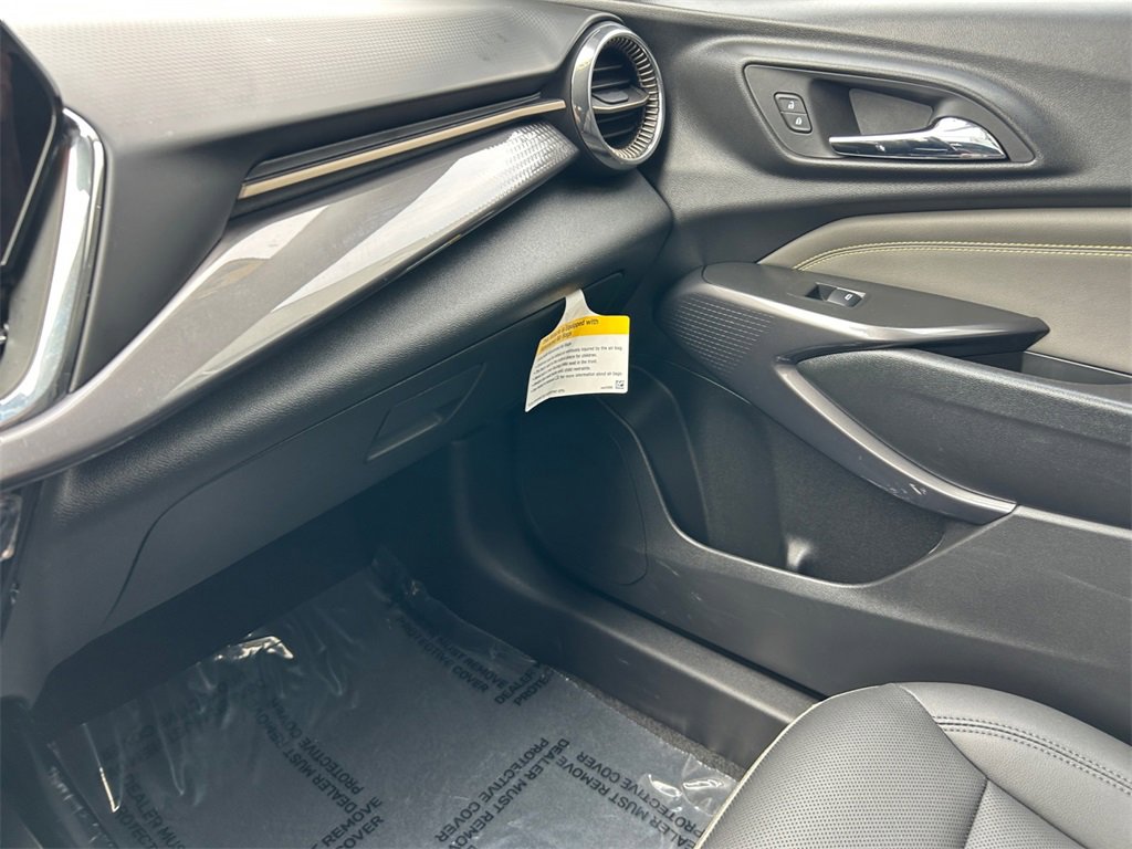 Used 2025 Chevrolet Trax ACTIV w/ Driver Confidence Package image 23