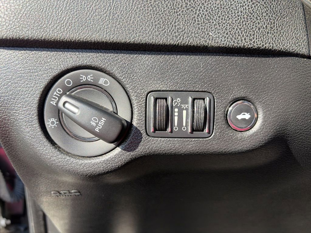 Used 2022 Dodge Charger GT image 15