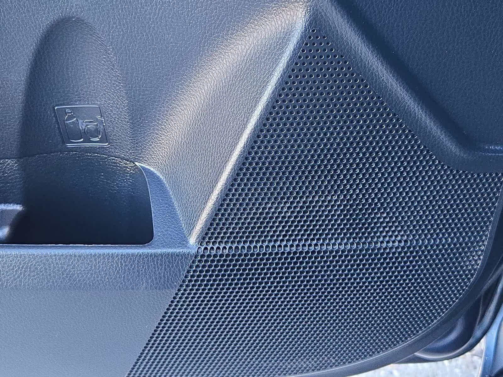 Used 2019 Toyota Corolla LE w/ Carpet Mat Package (TMS) FWD image 29