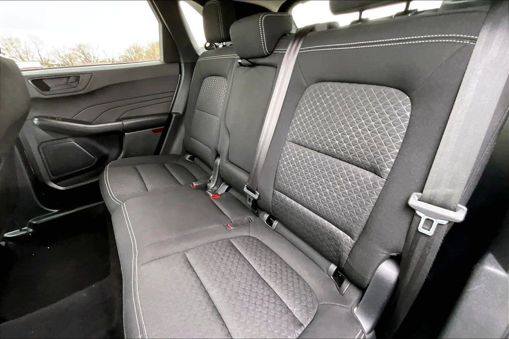 Used 2025 Ford Escape Active image 23