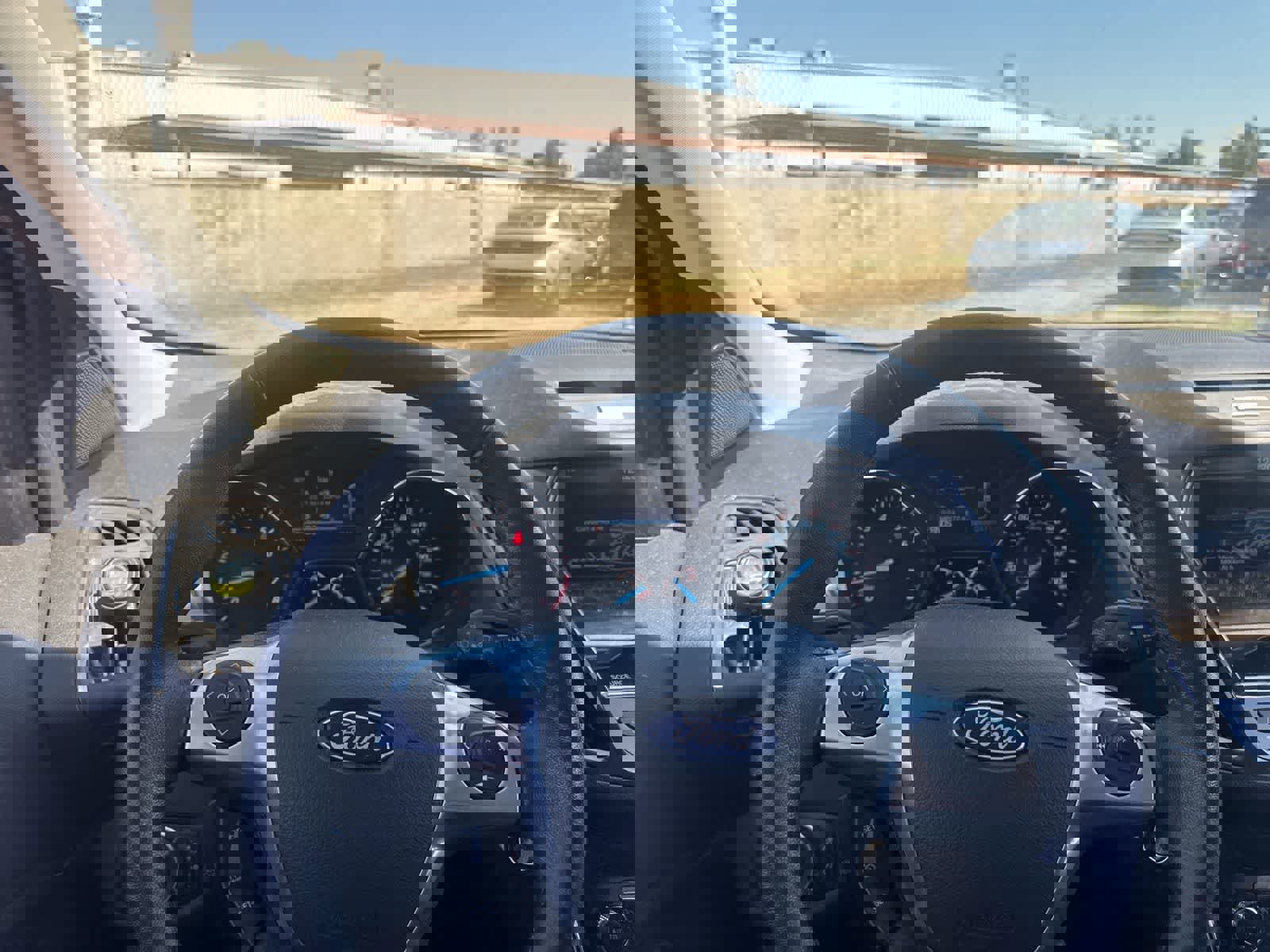 Used 2015 Ford Escape Titanium image 22