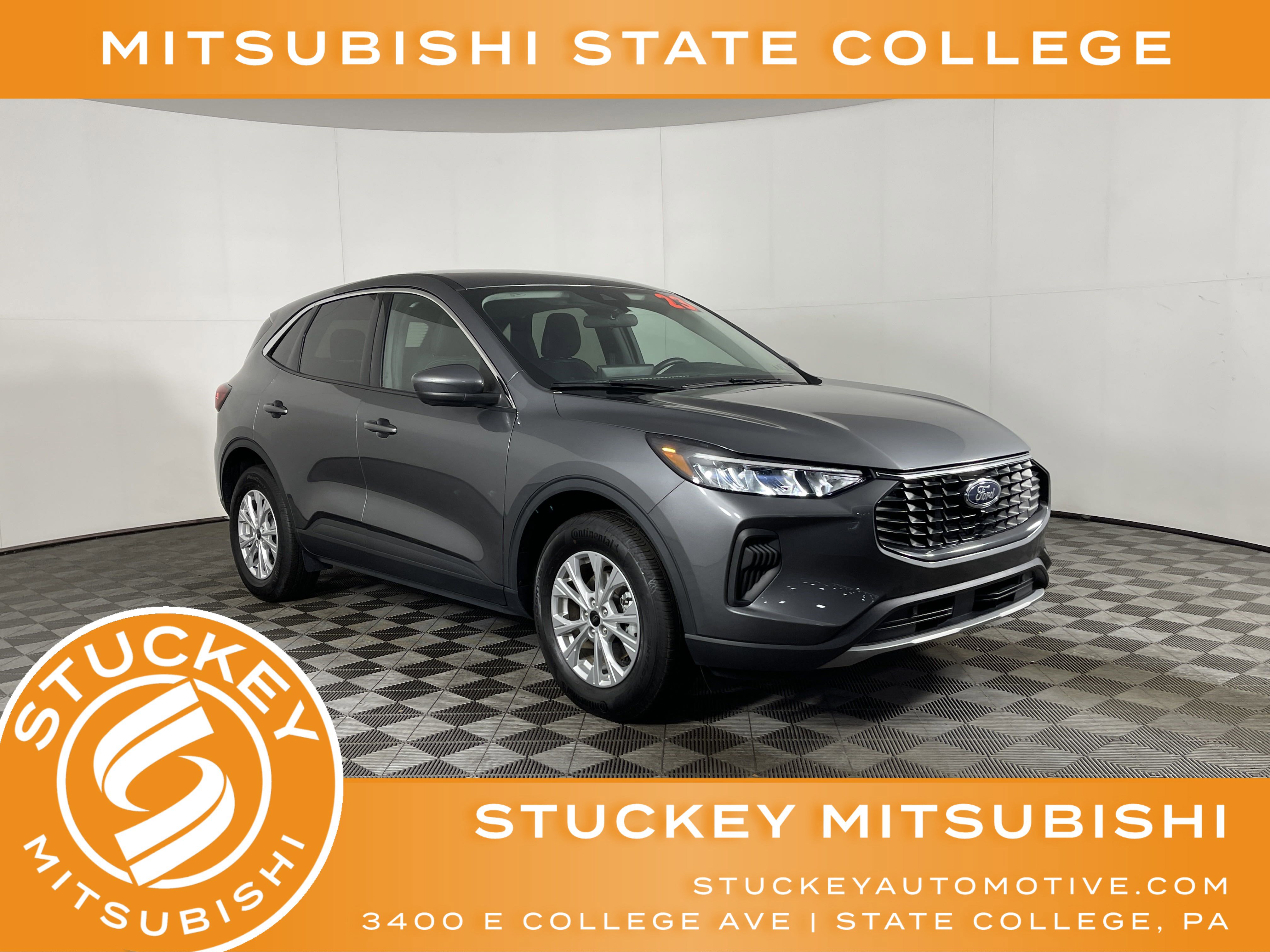 Used 2023 Ford Escape Active w/ Tech Pack #2 image 1