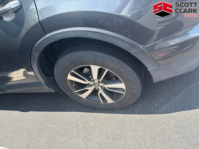 Used 2017 Toyota RAV4 XLE FWD image 15