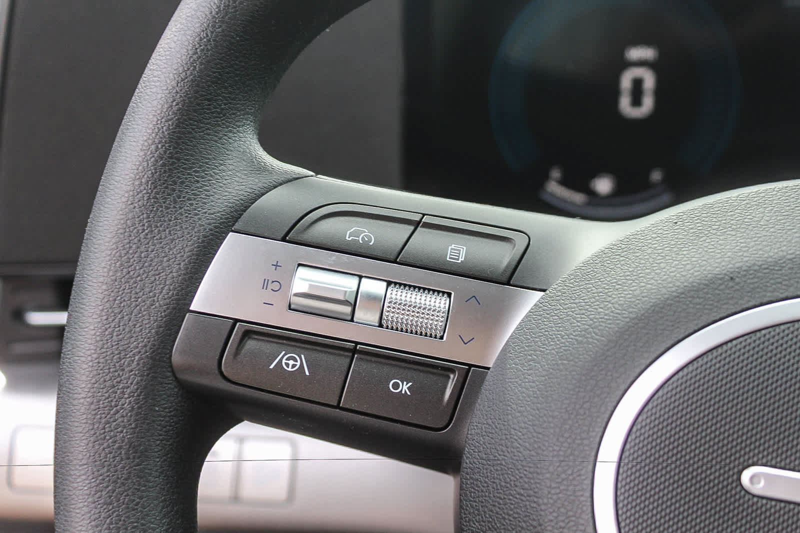 Certified 2024 Hyundai Kona SE FWD image 29