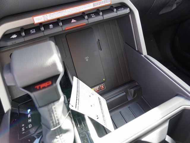 New 2025 Toyota Tundra Limited image 27