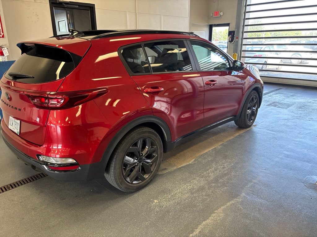 Used 2022 Kia Sportage Nightfall Edition FWD image 14