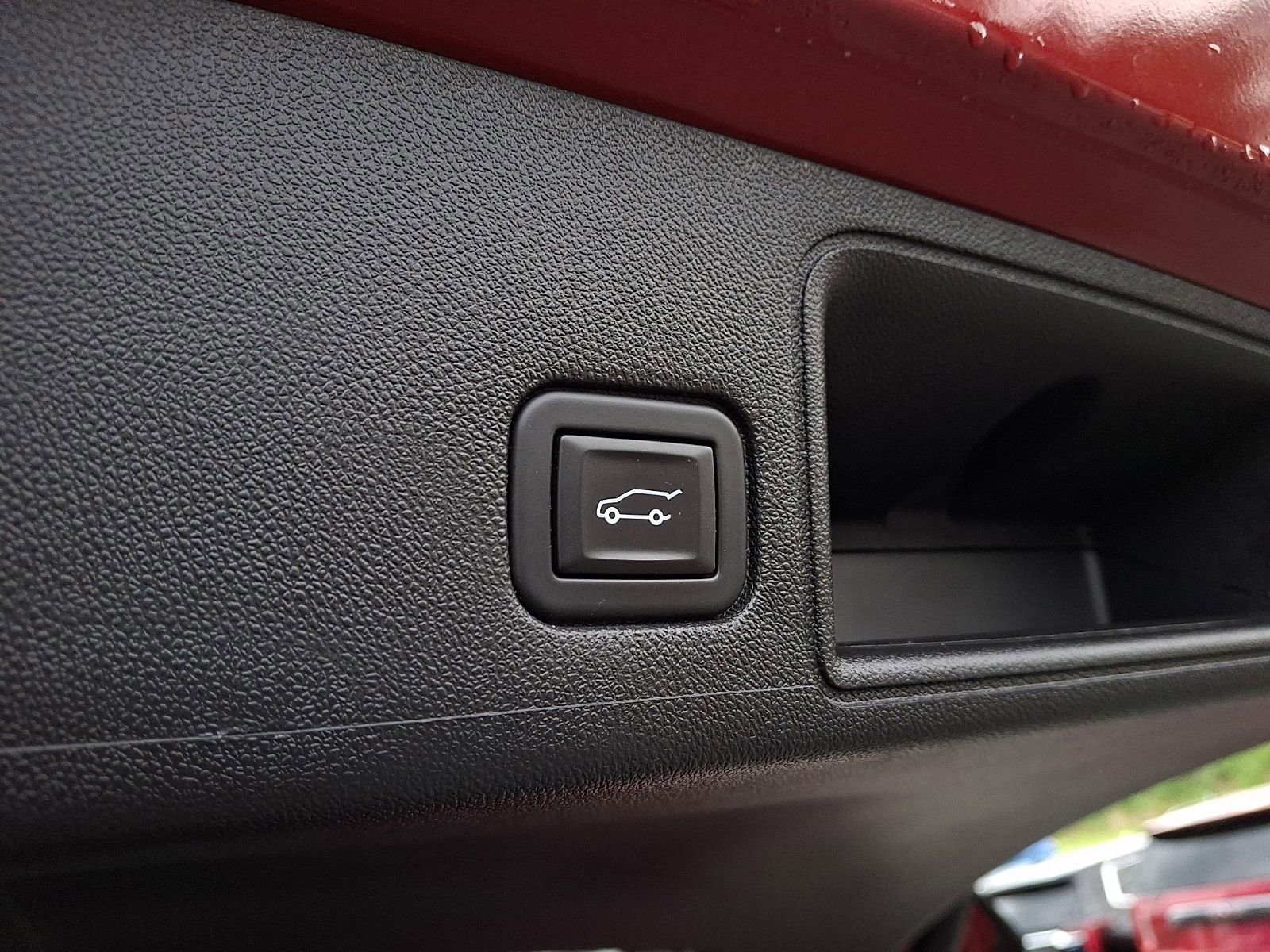 Used 2023 GMC Terrain SLE w/ Driver Convenience Package AWD/4WD image 29