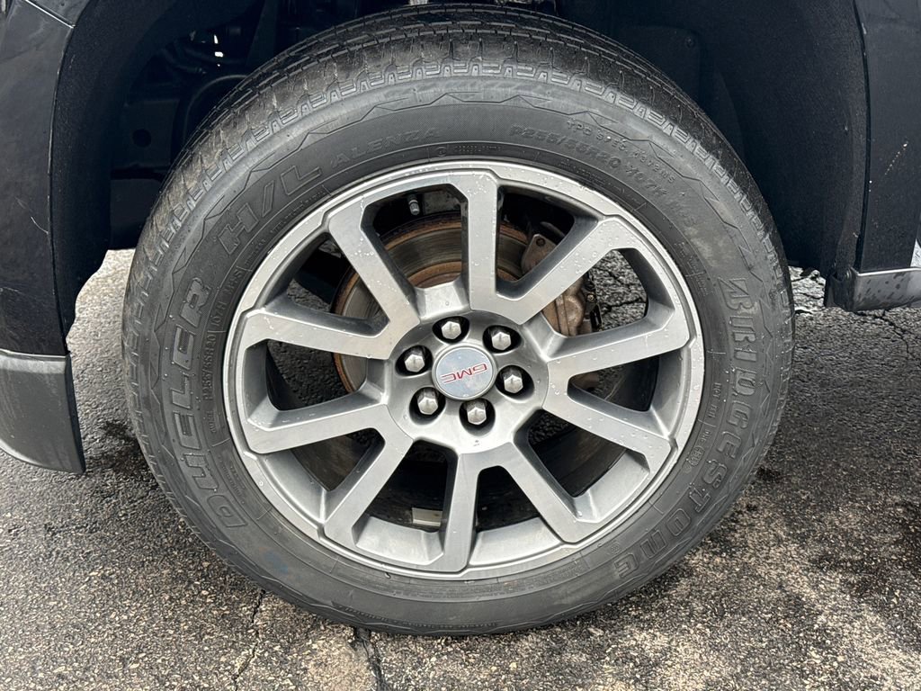 Used 2019 GMC Canyon Denali image 11