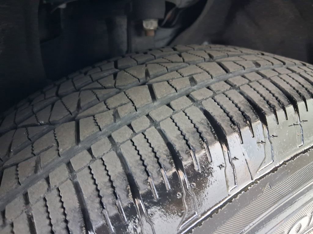 Used 2011 Jeep Grand Cherokee Laredo image 33