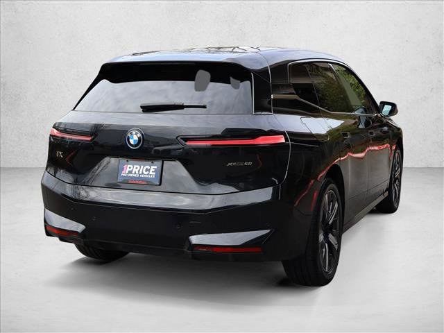 Used 2023 BMW iX xDrive50 w/ Sport Package image 5