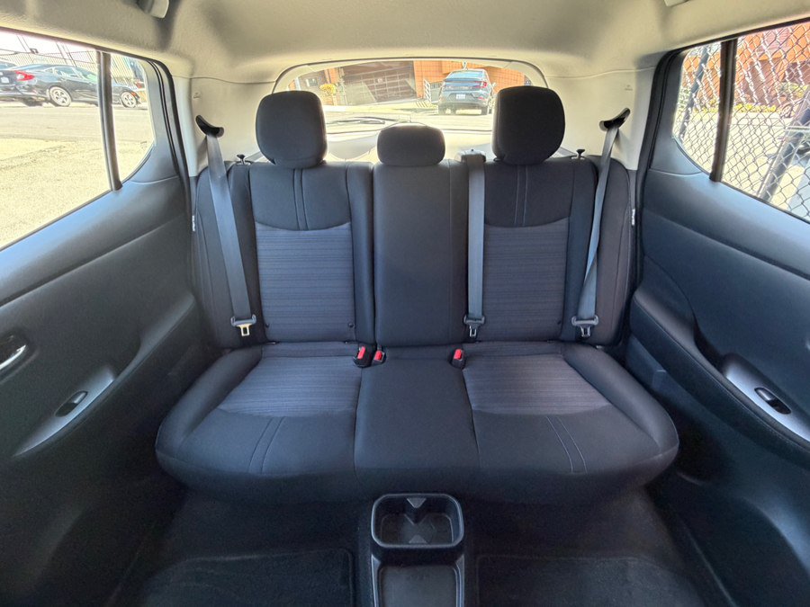Used 2025 Nissan Leaf S FWD image 36