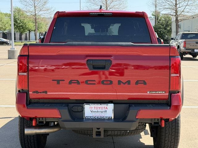 Certified 2025 Toyota Tacoma TRD Off-Road image 5
