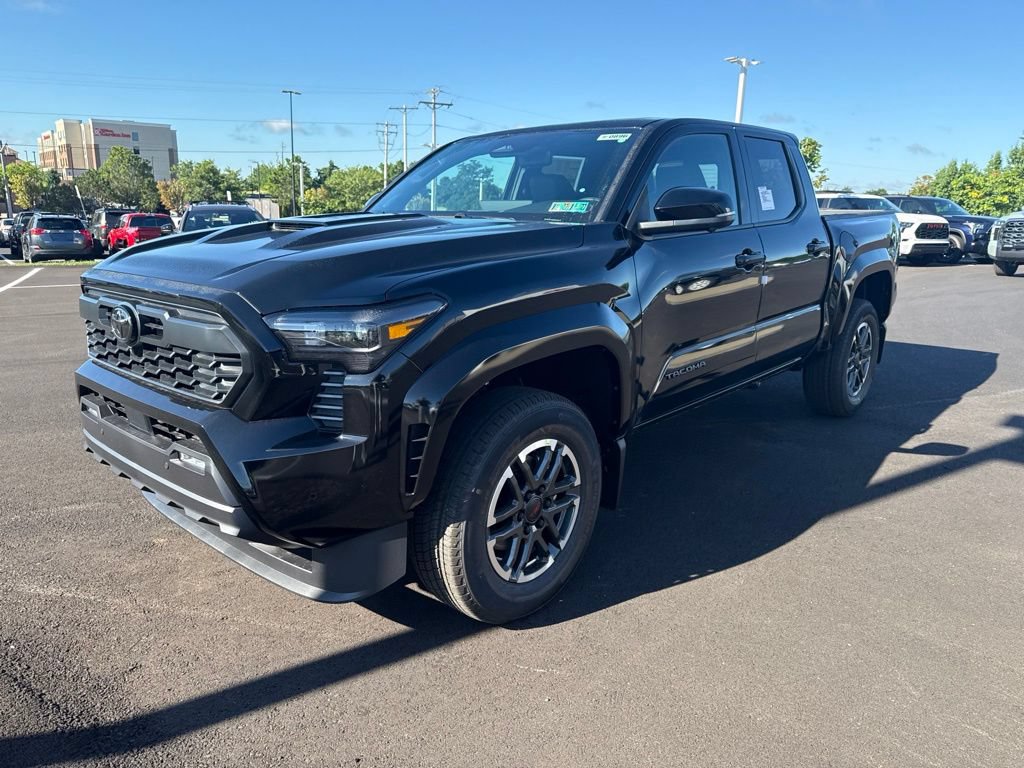 New 2026 Toyota Tacoma TRD Sport w/ TRD Sport Premium Package AWD/4WD image 24