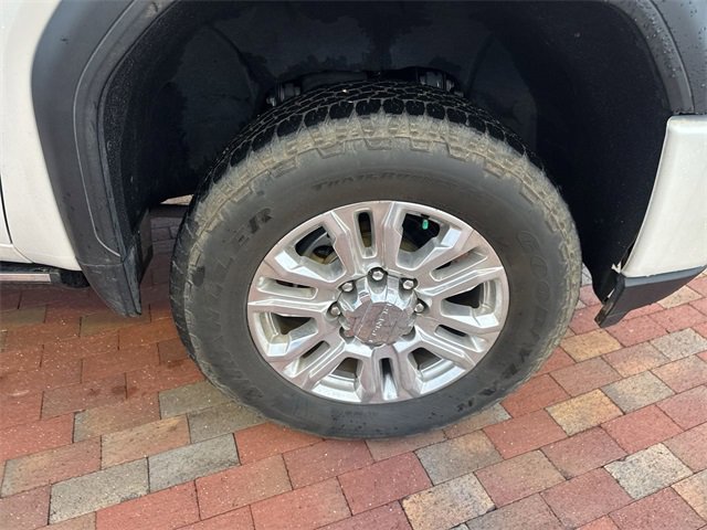 Used 2022 GMC Sierra 2500 Denali w/ Denali Ultimate Package image 18