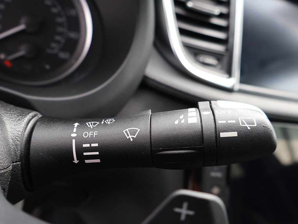 Used 2023 INFINITI QX50 Luxe image 48