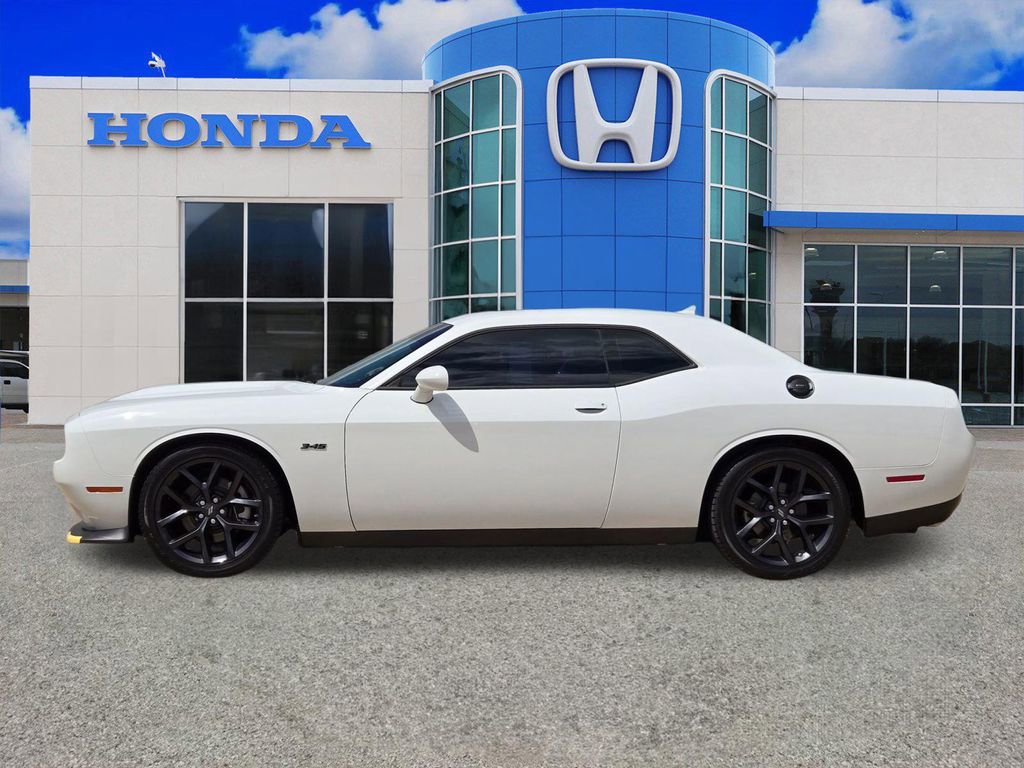 Used 2023 Dodge Challenger R/T w/ Blacktop Package image 6
