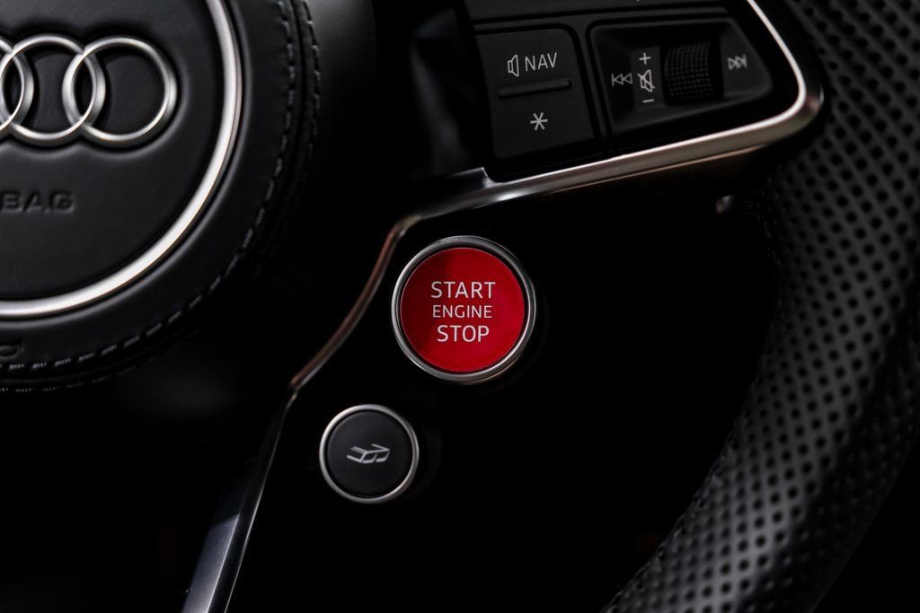 Used 2020 Audi R8 V10 performance image 17